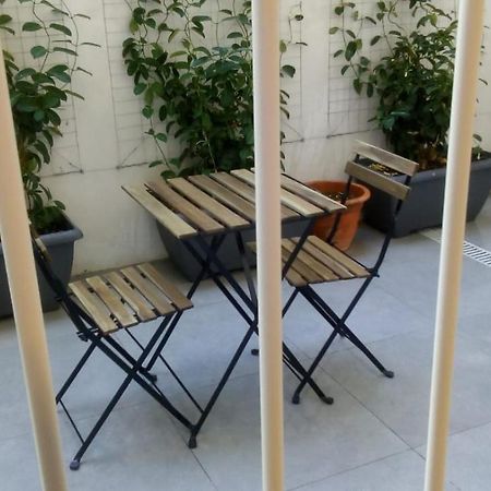 Bari Central Patio Apartment Exterior photo